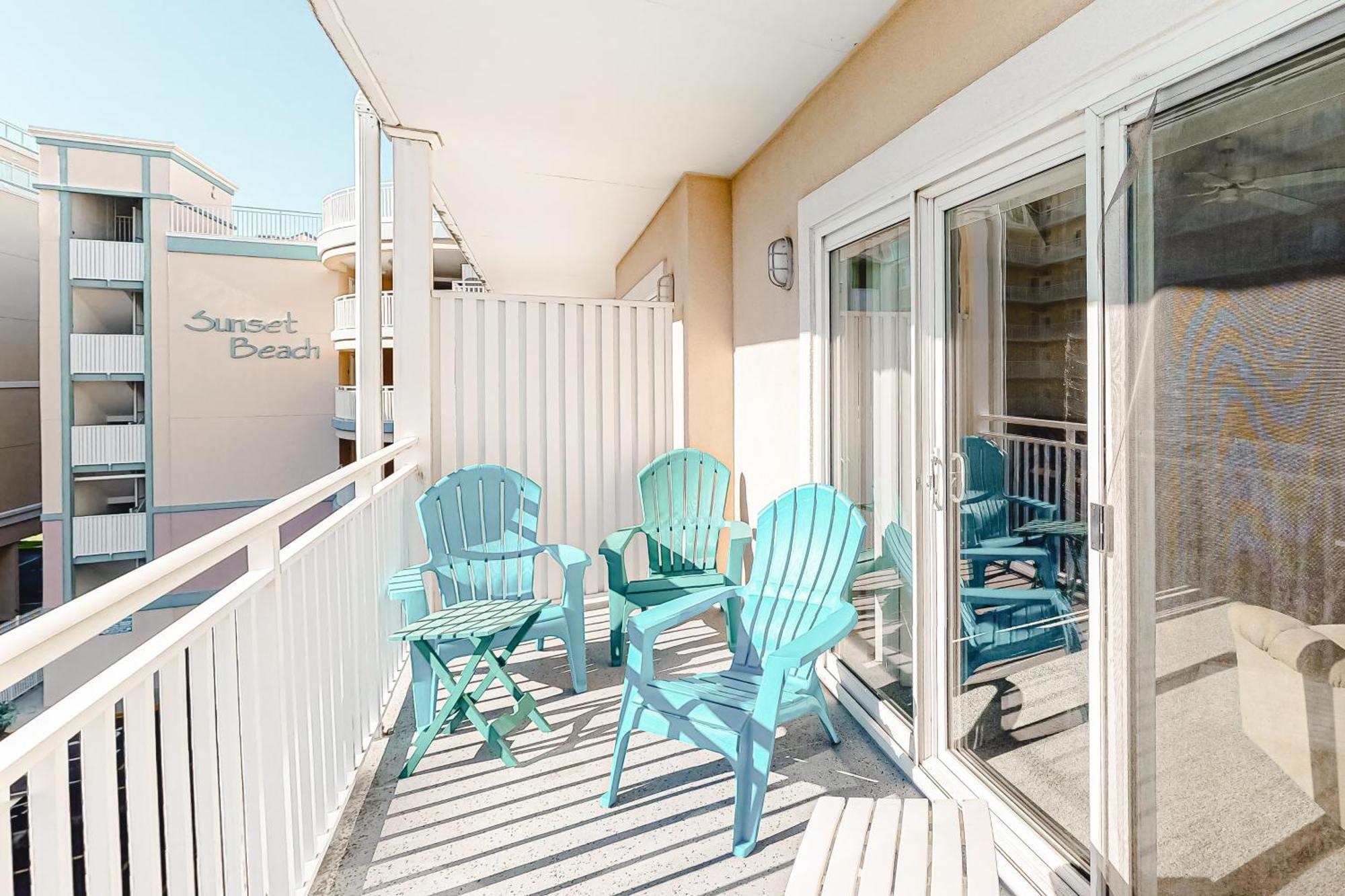 Sunset Beach Condos آوشين سيتي الغرفة الصورة